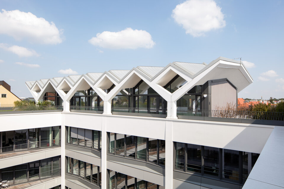 Revitalisierung der BRK Verwaltung und Rettungswache im Lehel5