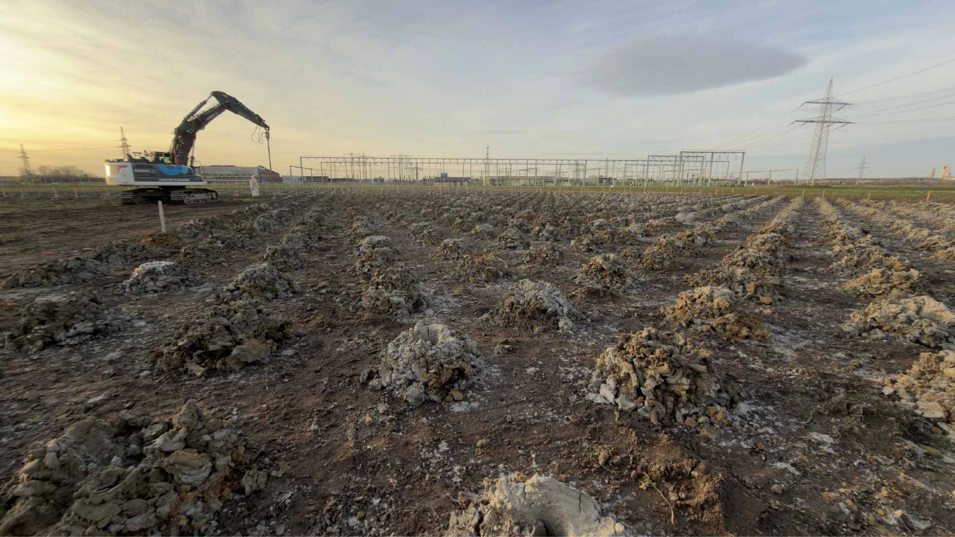 sondierungsbohrlocher-mit-bagger-ii