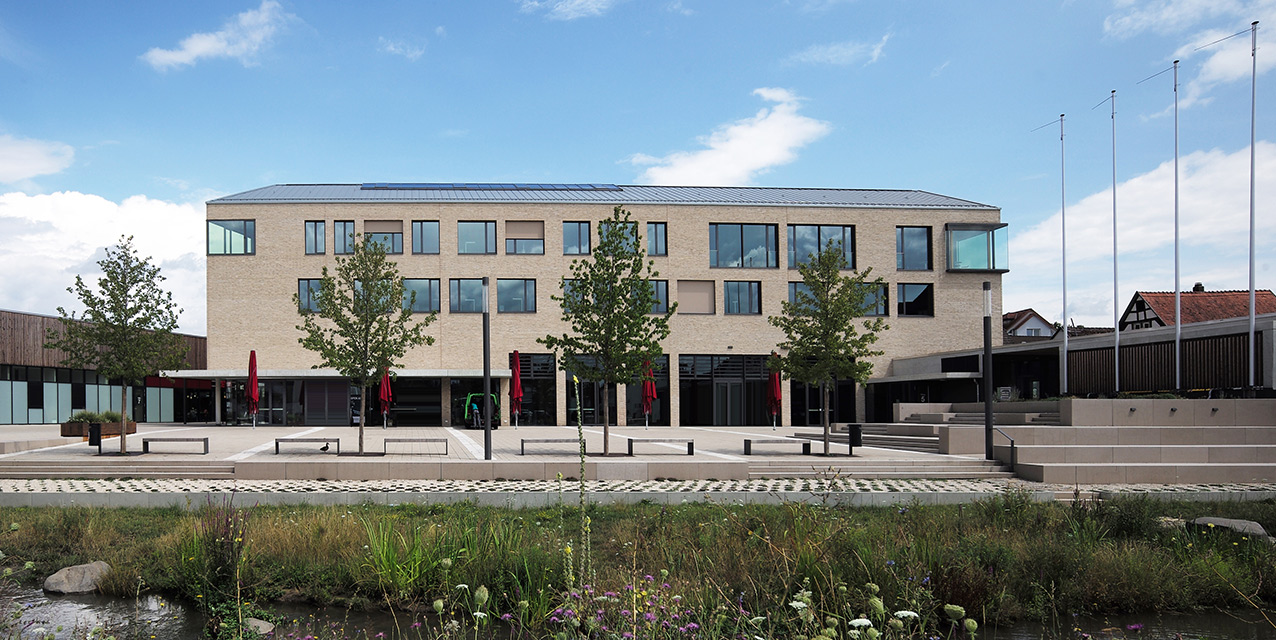 stadthaus_neue_mitte_bruchkobel_ansicht_2
