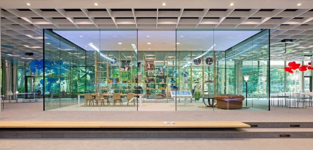 Bayer AG Leverkusen - Umgestaltung Baykomm & Agora